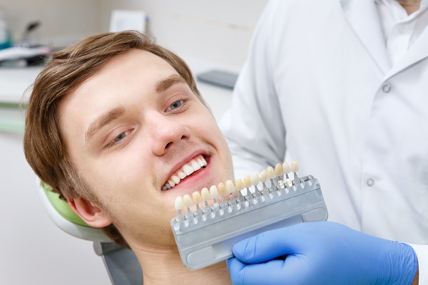 Dental Veneers and Dental Laminates Grayslake, IL